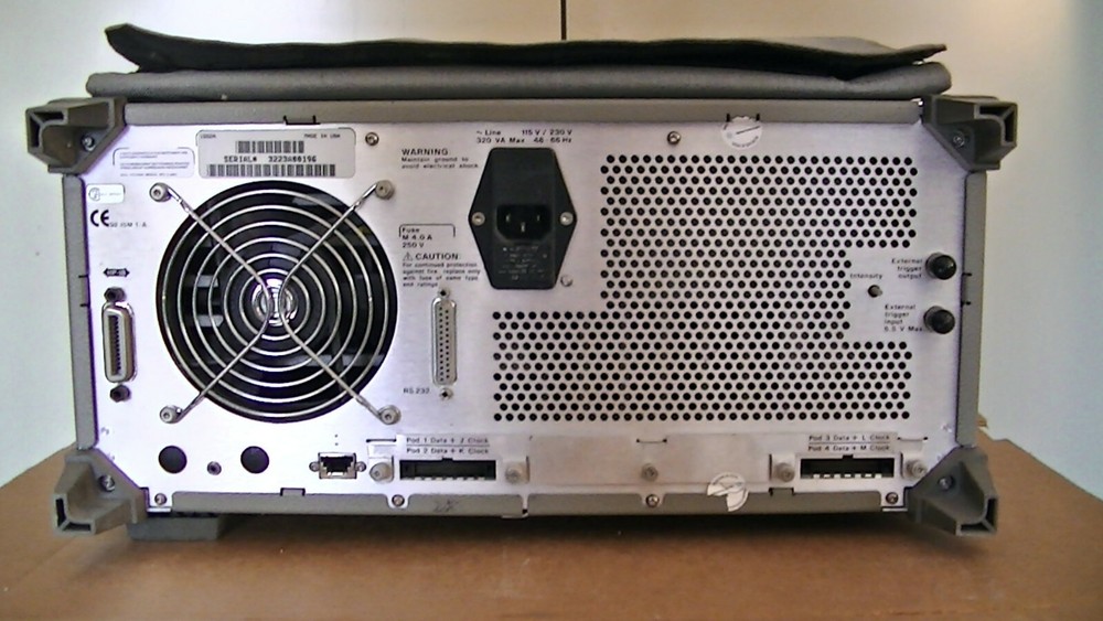 HEWLETT PACKARD 1662A LOGIC ANALYZER