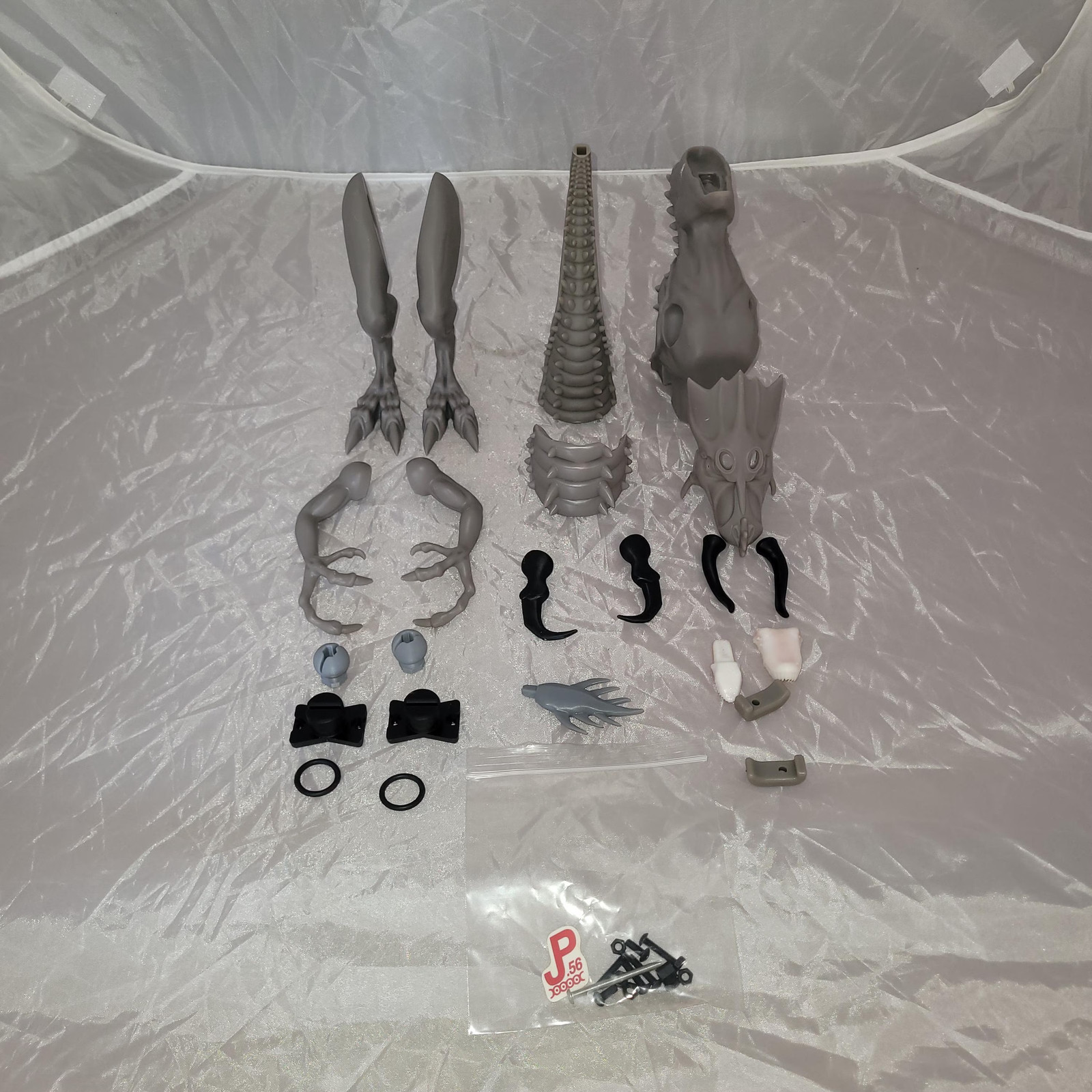 Syrett Tech Ultimasaurus Unpainted Kit