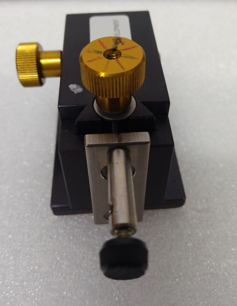 QUATER RESEARCH & DEVELOPMENT XYZ 300 TR Prober