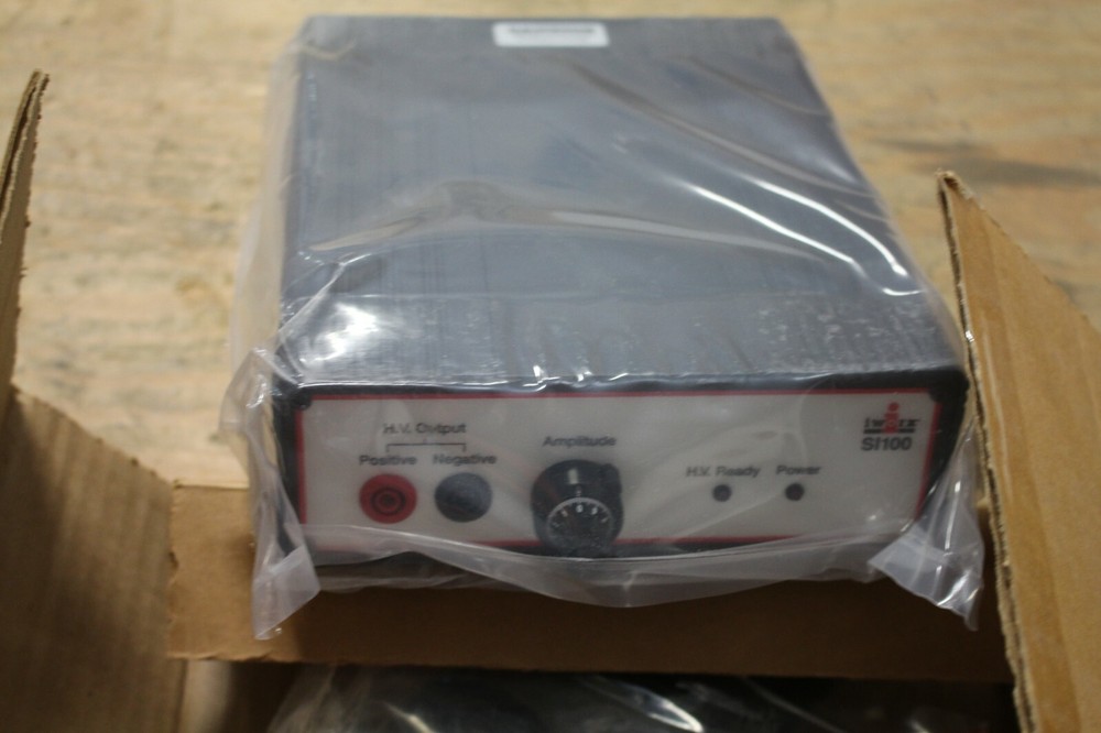 iWorx SI-100 High Voltage Stimulator constant current generator CB Sciences NEW