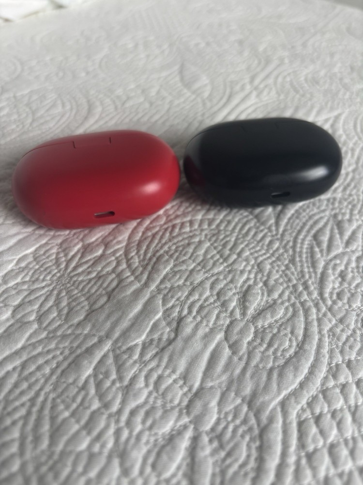 Beats Studio Buds (Set of 2)