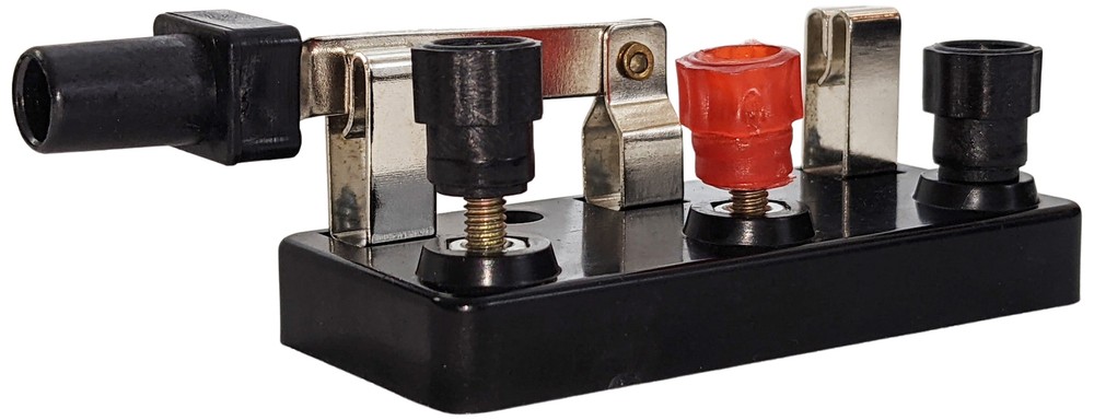 SPDT Knife Switch (Single Pole Double Throw), 2.98" × 1.36" × 1.15"