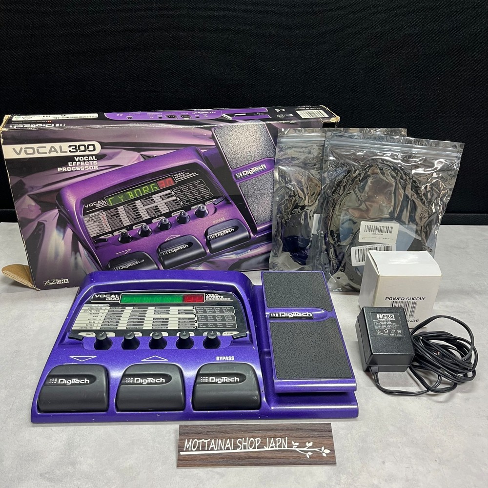 DigiTech Vocal 300 Vocal-Multi-Effects Pedal Processor Guitar Vocal Tested good!