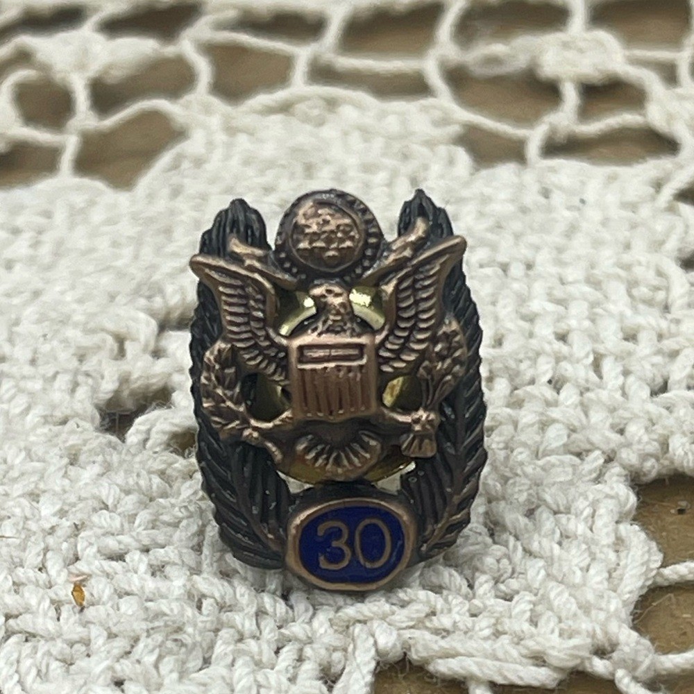 Eagle Emblem pin 30 year