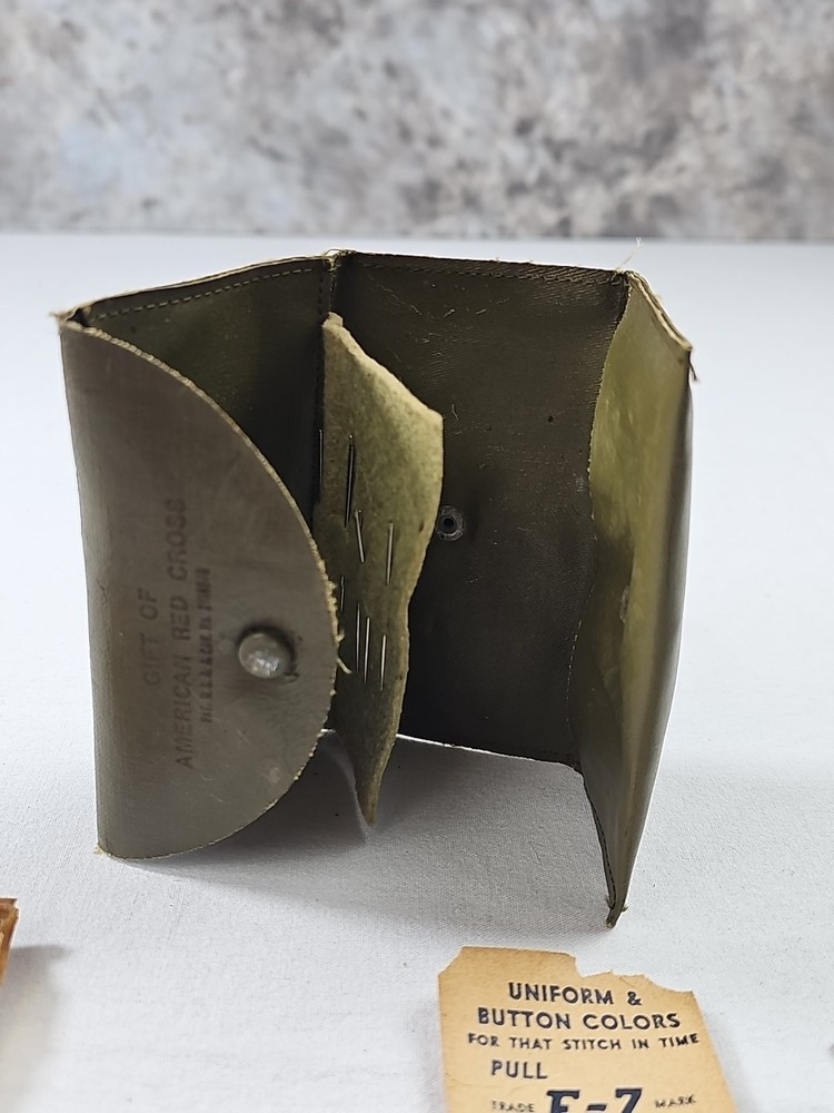 WWII American Red Cross Sewing Kit Needles, Thread, Buttons, Instruct E-Z Thread