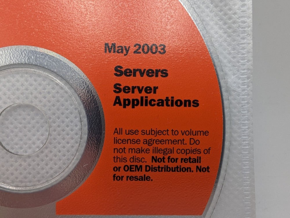 Microsoft SQL Server 2000 Enterprise Edition (64-bit) CD Disc