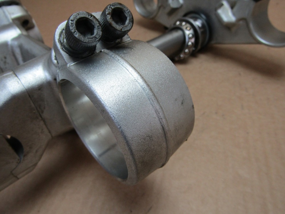 Triumph Tiger 800 2011 yoke set (14638)