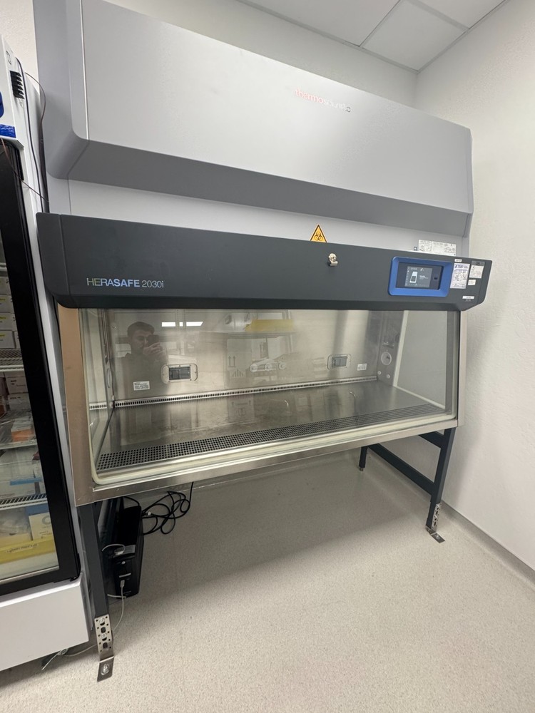 Maxisafe 2030i Biological Safety Cabinets