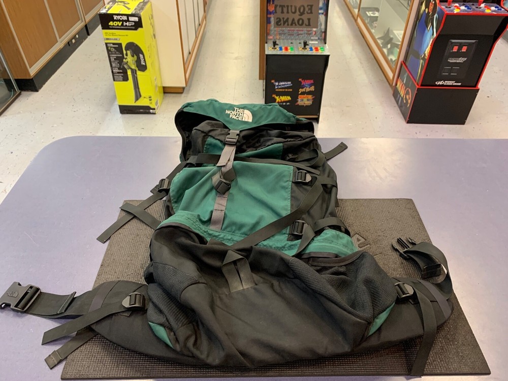 THE NORTH FACE  Internal Backpack Green  & Black SMALL