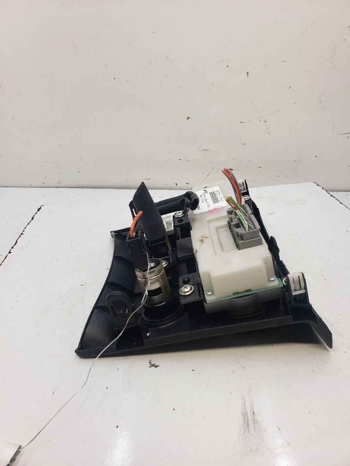 Used A/C Selector Switch fits: 2011 Nissan Rogue AC automatic temperature contro
