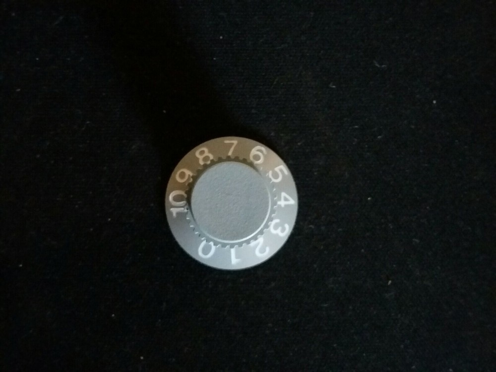 Vintage electronics control knob 1/4 "shaft Plastic Body