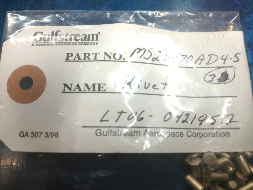 P/N MS20470AD4-5 RIVET  (31/PACK)