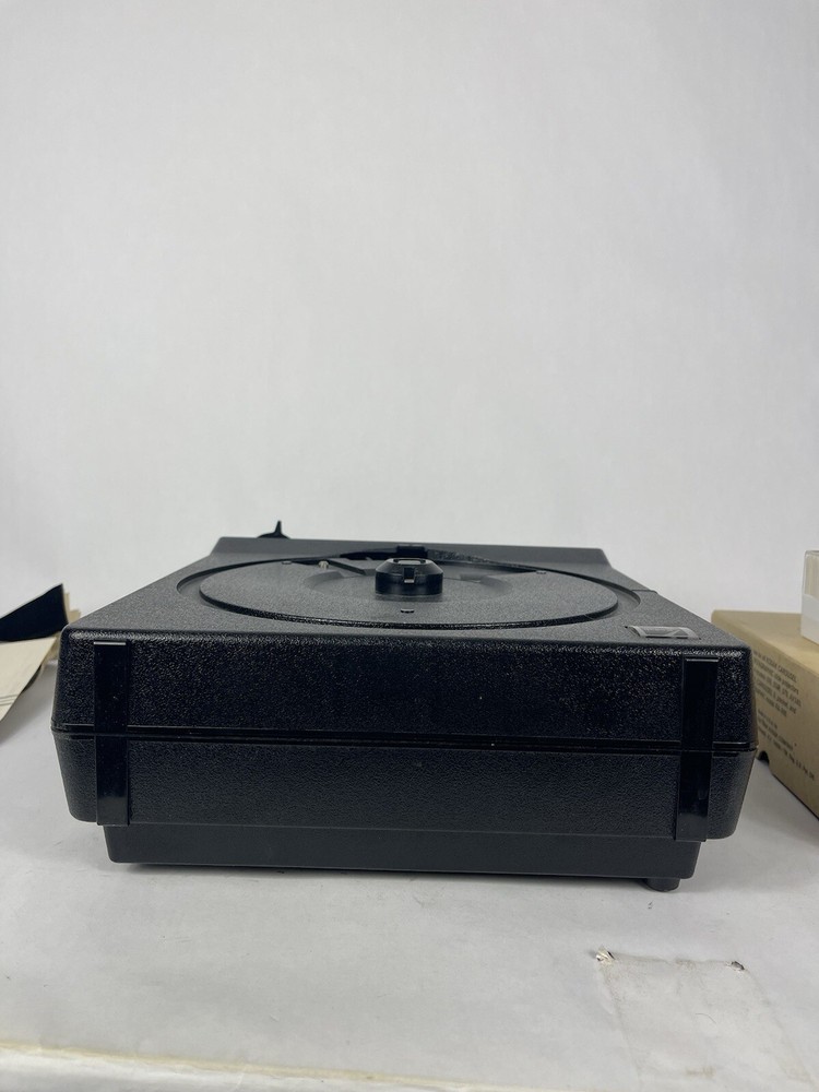 Kodak 4400 Carousel Slide Projector Bundle Remote Tray Slides Tested Working