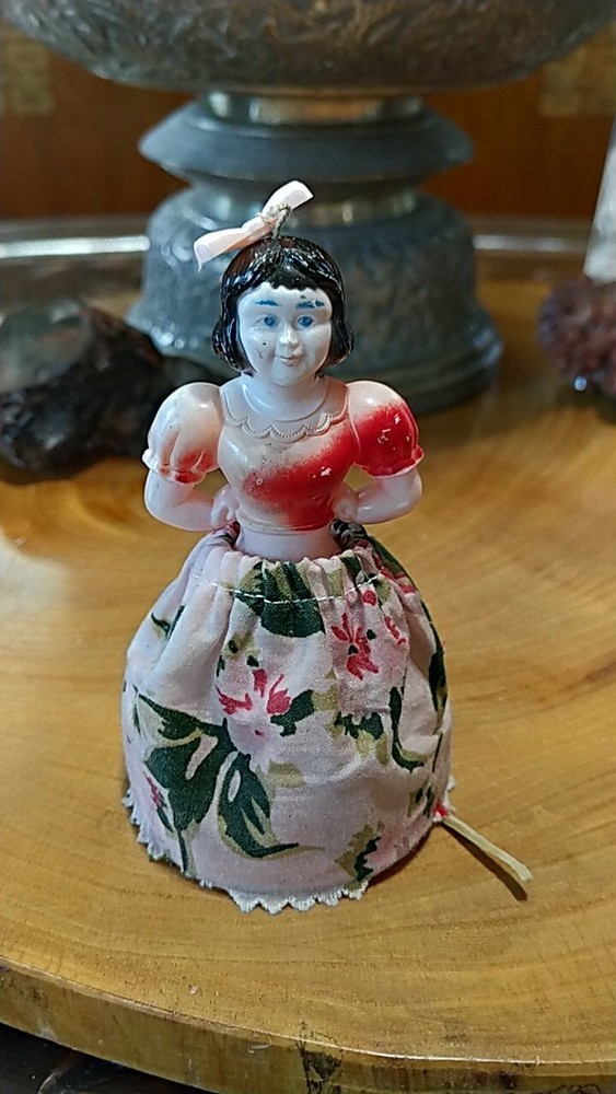Vintage 1930s plastic dancing doll pull cord toy