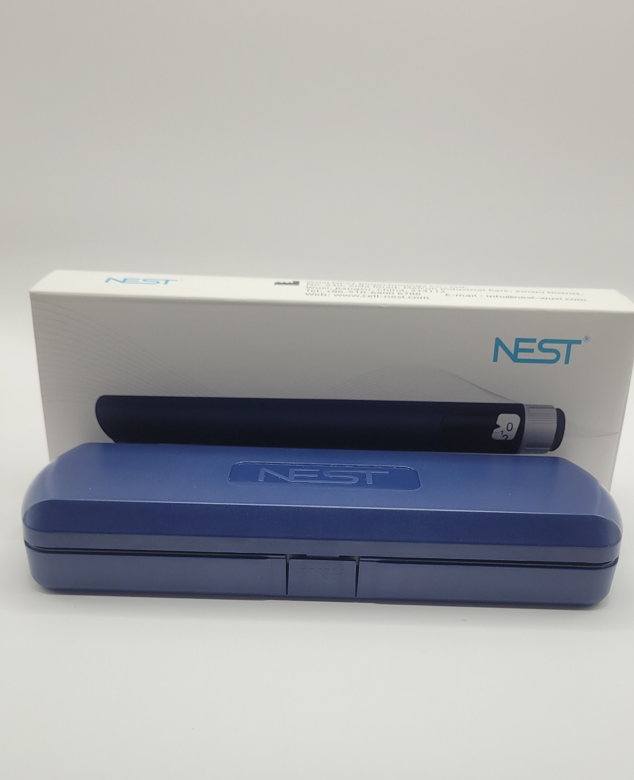 Nest Pen Injector With Case