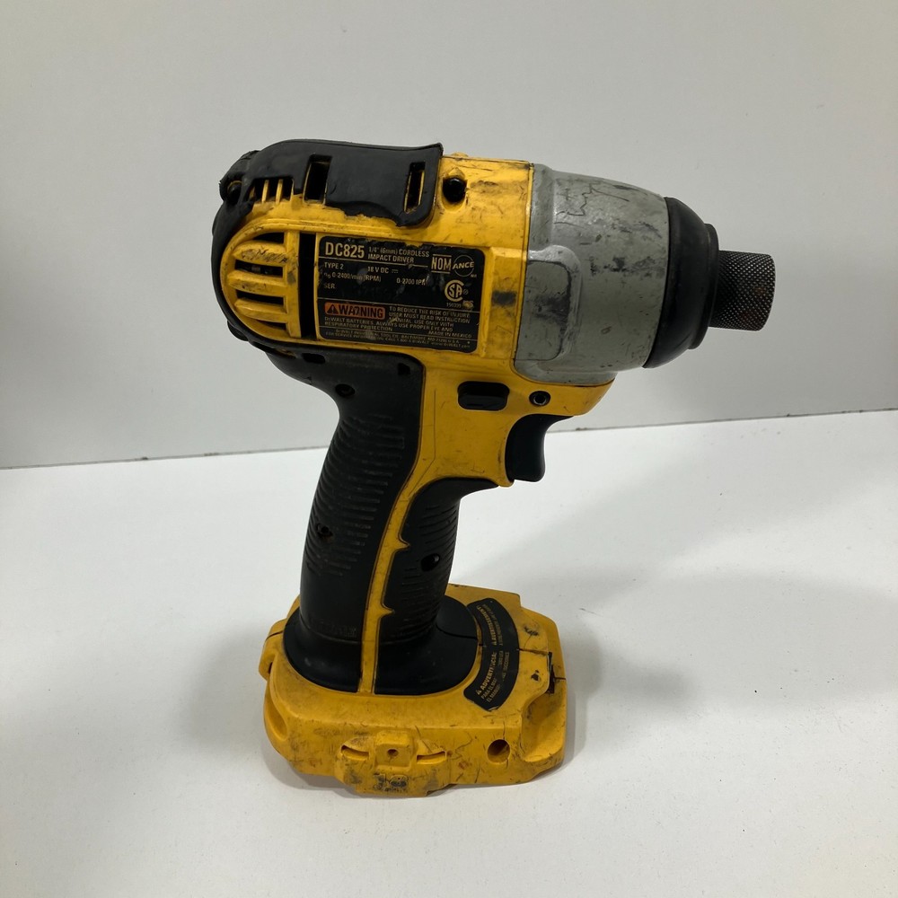 Dewalt DC825 18V Volt 1/4" Hex Impact Driver (Tool Only) - Tested & Working