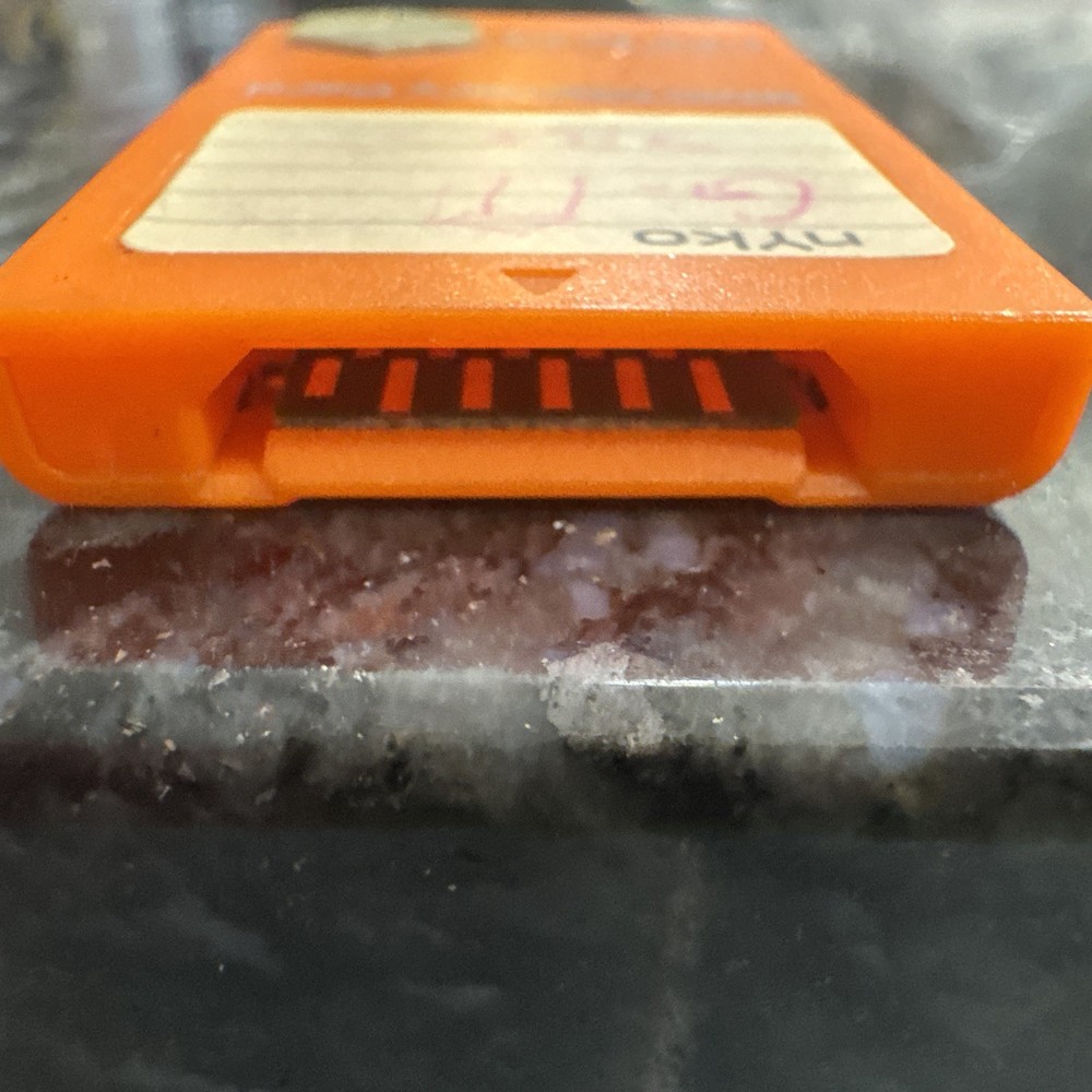 Nyko Nintendo GameCube Memory Card 59B Orange