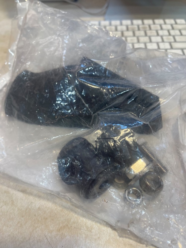 SYSTEM PLAST VG-203LTC-12 Guide Rail Brackets (Q4)