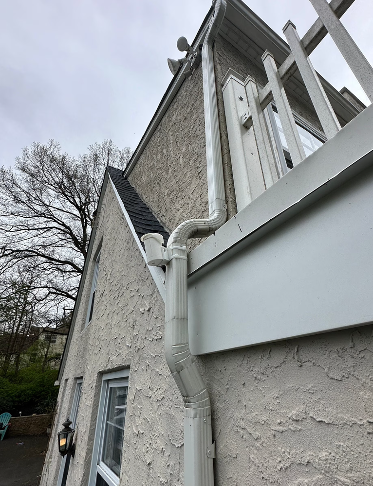 RING Stick Up Cam / Cam Pro - Downspout Mount
