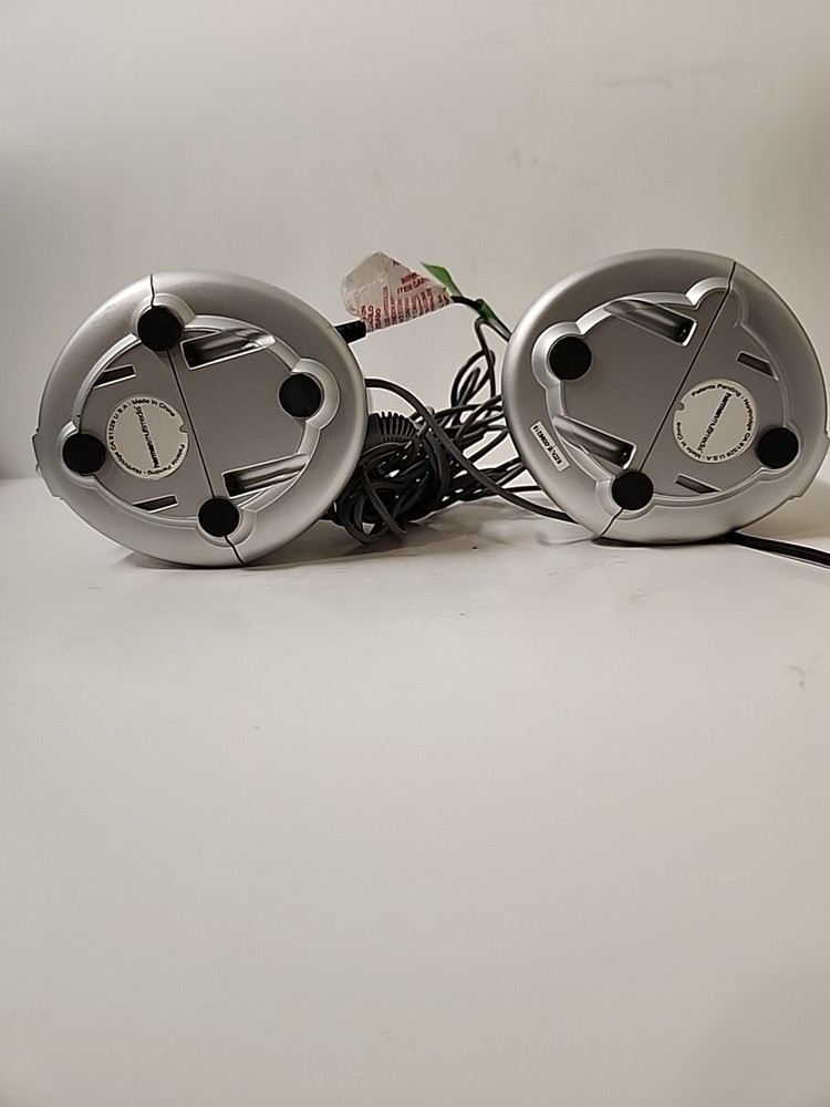 JBL Duet Silver Computer Speakers w/AC Adapter by Harman Multimedia