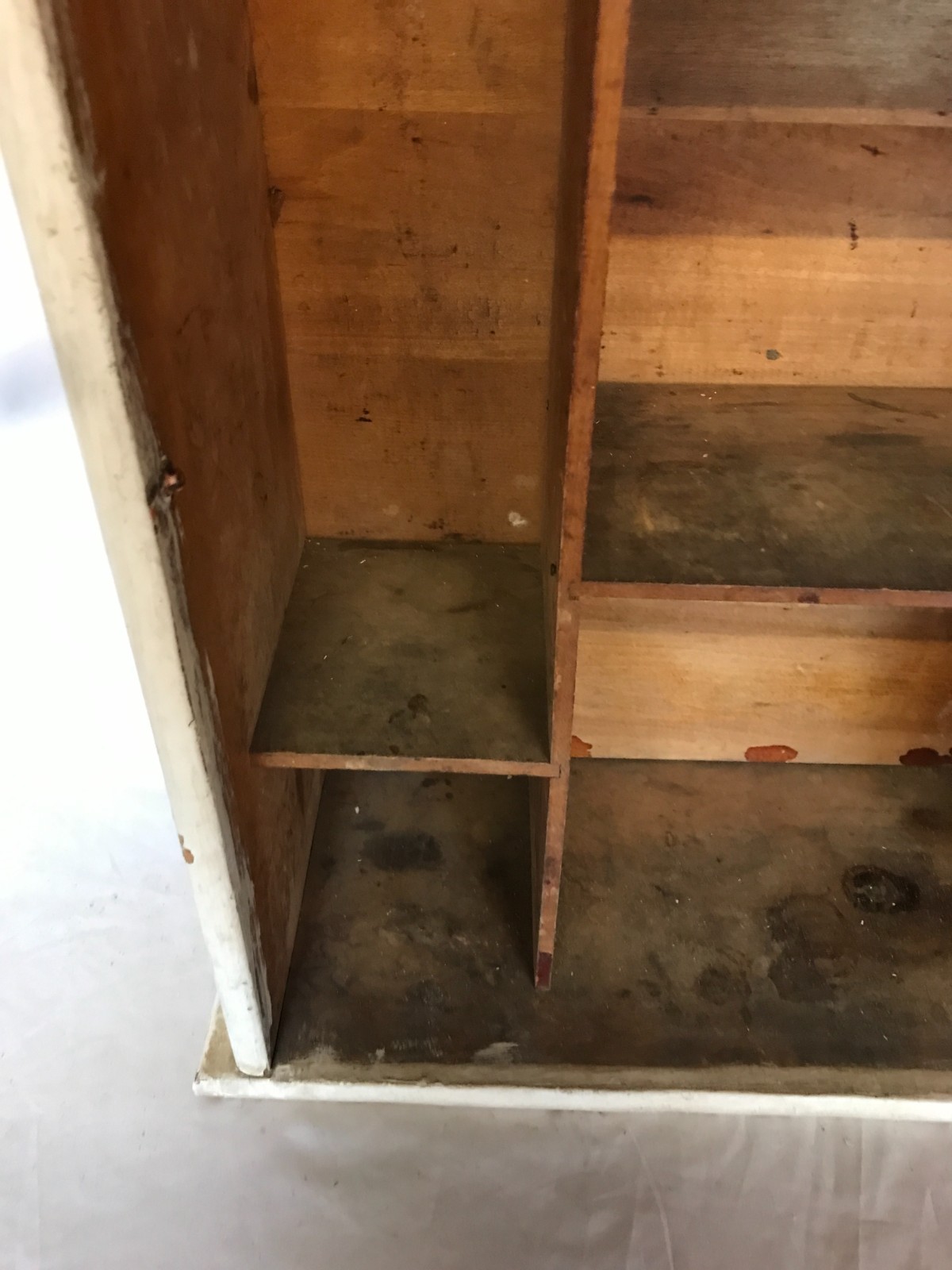 VTG Shabby White 17x21 Wood Wall Mounted Medicine Cabinet Chic Old 479-26B