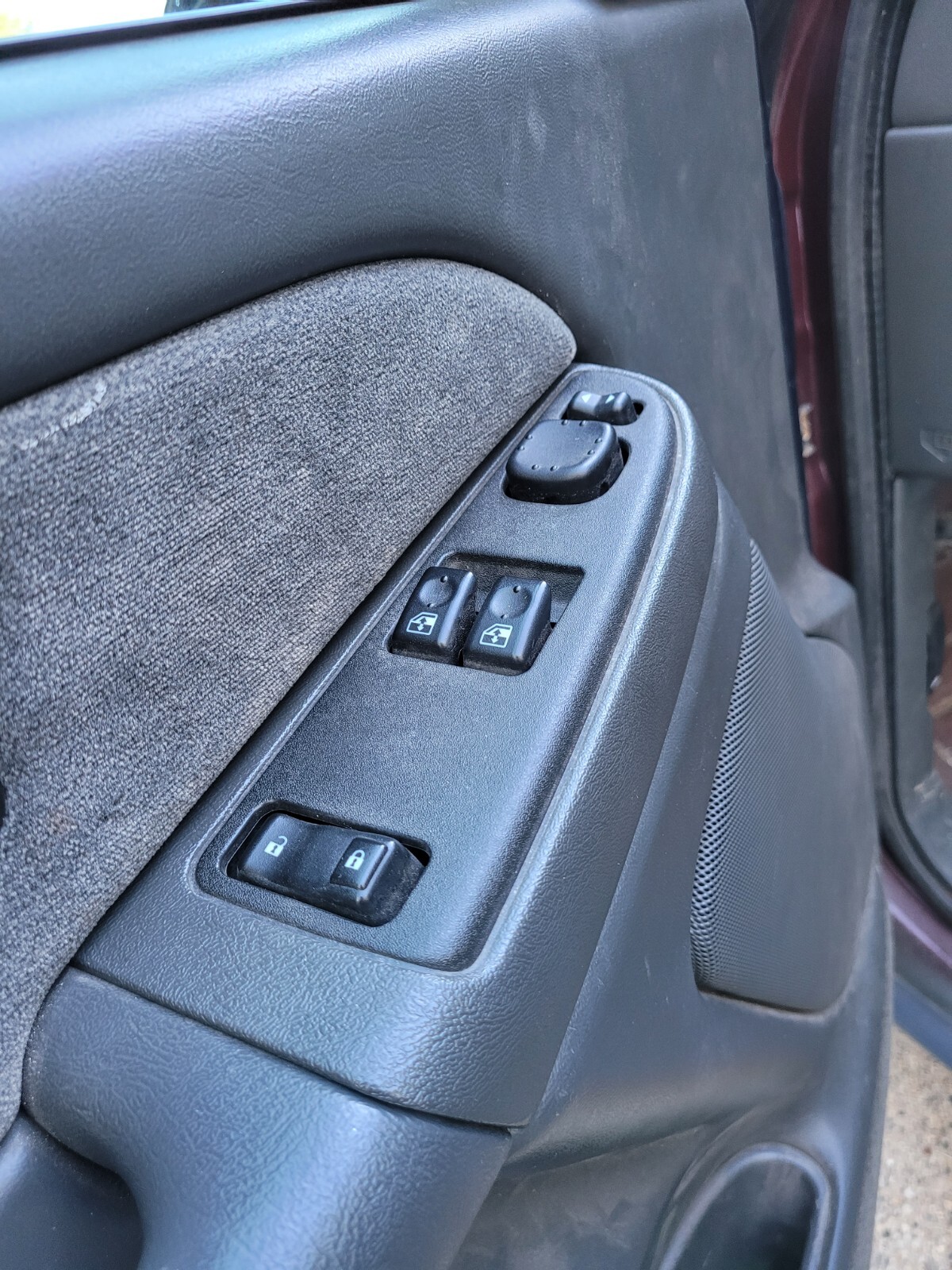 03-07 Sierra Silverado Tahoe Yukon Door Panel Arm Rest Repair Pull ARMREST PULL