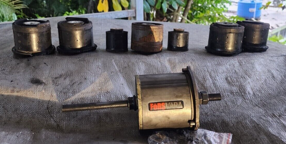 BMW E46 rear subframe & differential bushing puller removal /installation tool