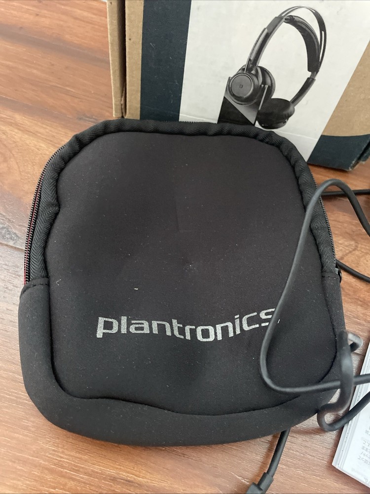 Poly Voyager Focus UC Wireless Headset for Computer w/Charge Stand