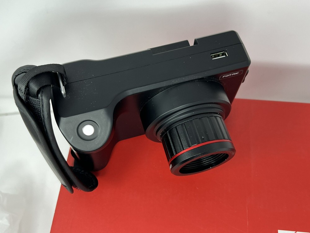 Fotric 223B - Camera for Elevated Body Temperature Screening With Box No Cables