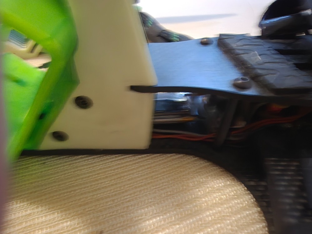 Custom Built 10 Inch Long Range FPV Mountain Diving Drone