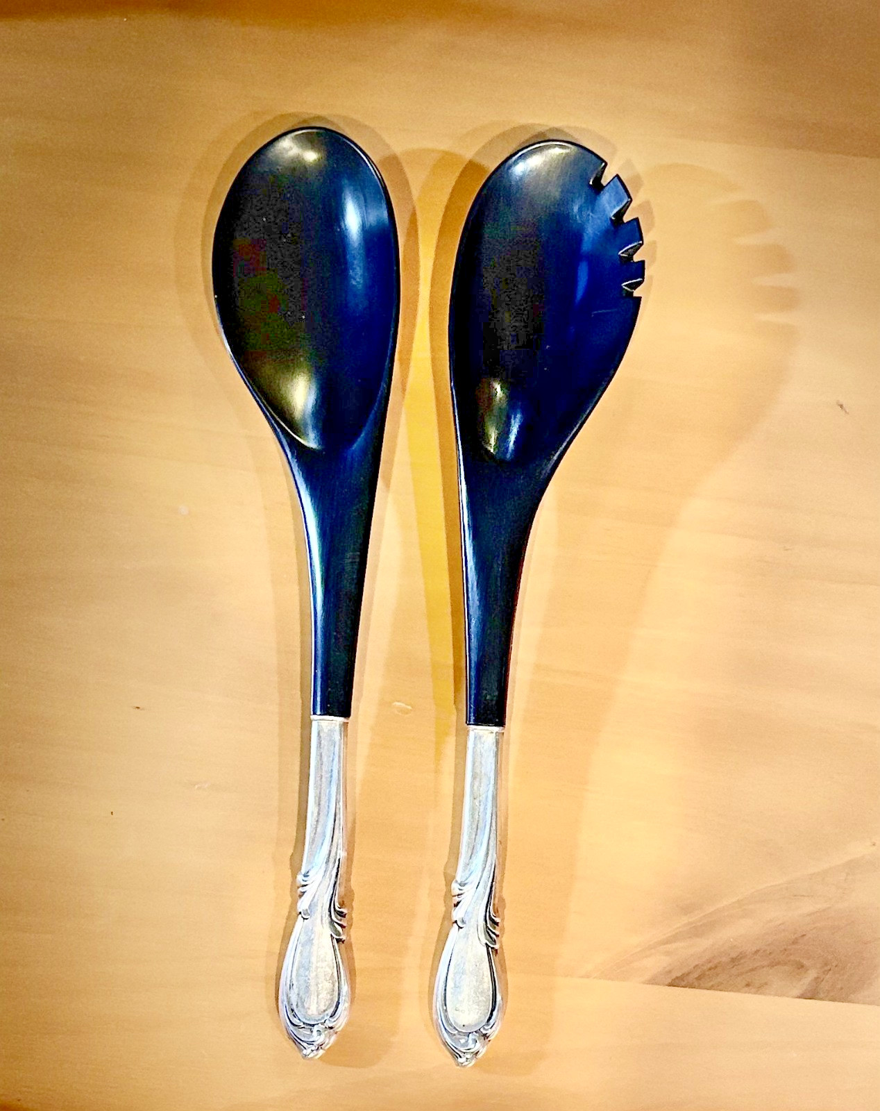 Vtg Intern’l Sterling Silver-Handled Rhapsody Black Plastic Salad Serving Set