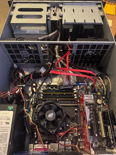 Cutomized X86 based Linux Suse10.1 Server system w/ 2 Raid drives in 4U Chassis