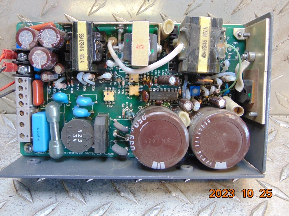 LAMBDA LFS-41-5 REGULATED POWER SUPPLY