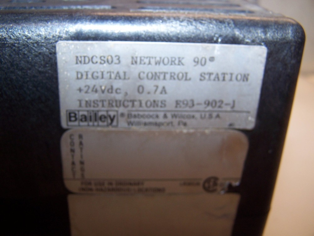 MOORE NETWORK 90 DIGITAL CONTROL STATION 24 VDC NDCS03
