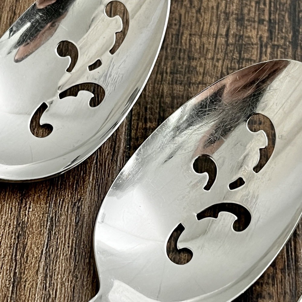 Oneida Chatelaine (3) Pierced Serving Spoon Stainless 8 1/4in Replacement