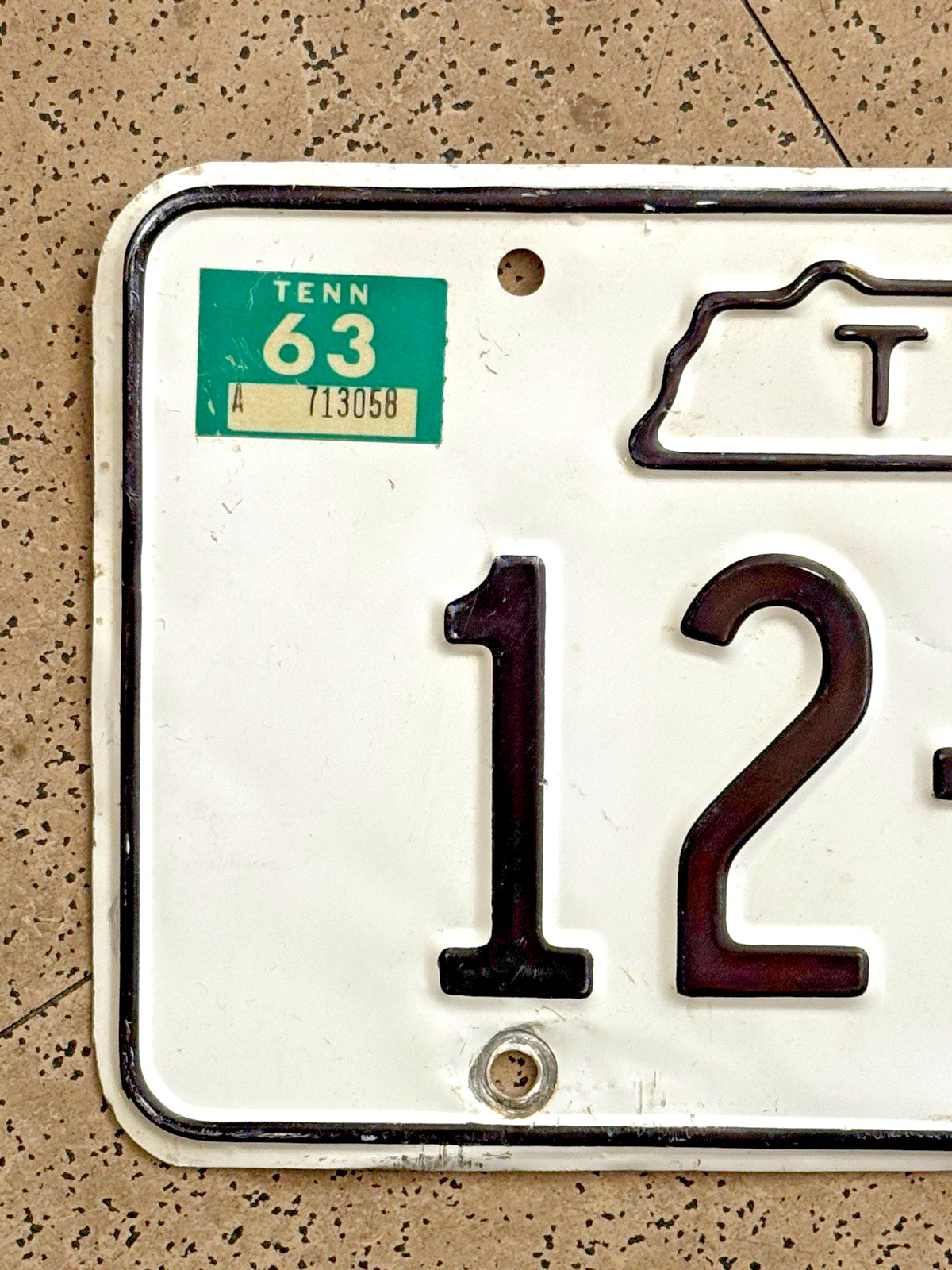 1963/1962 TENNESSEE license plate — GREENE CO — ORIGINAL vintage antique car tag