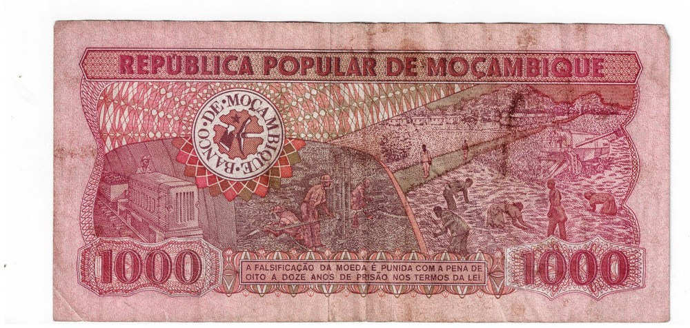 Africa 8 Different Banknotes
