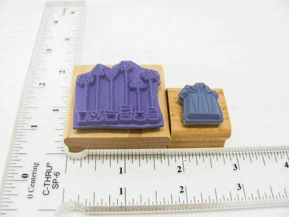 Holiday Tree Presents Rubber Stamp - Stamp Set A258