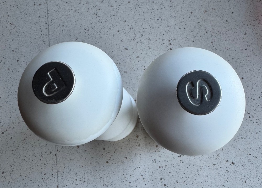 Le Creuset SALT & PEPPER MILL SET " White"
