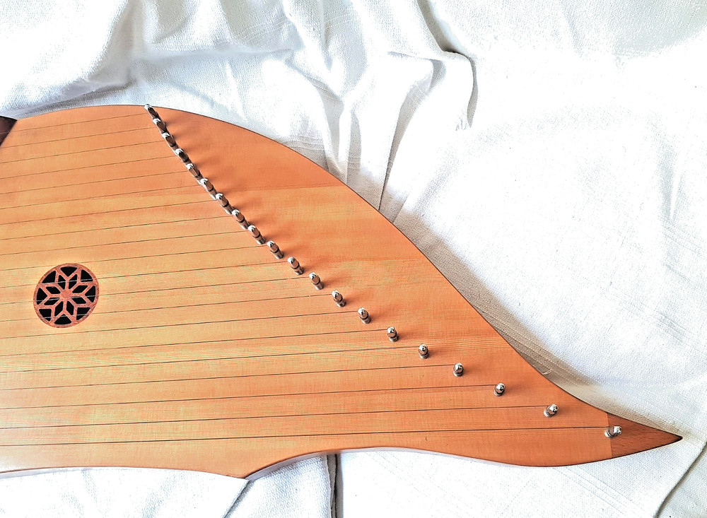Gusli - Russian Harp - 20 Strings