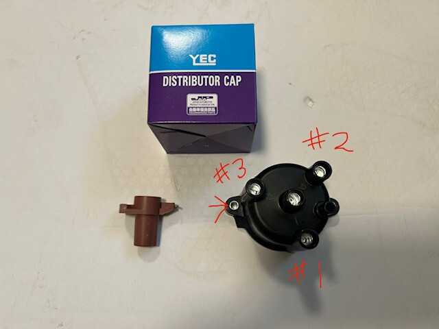Daihatsu Hijet Distributor Cap and Rotor S80LP AND S81LP BLACK CAP