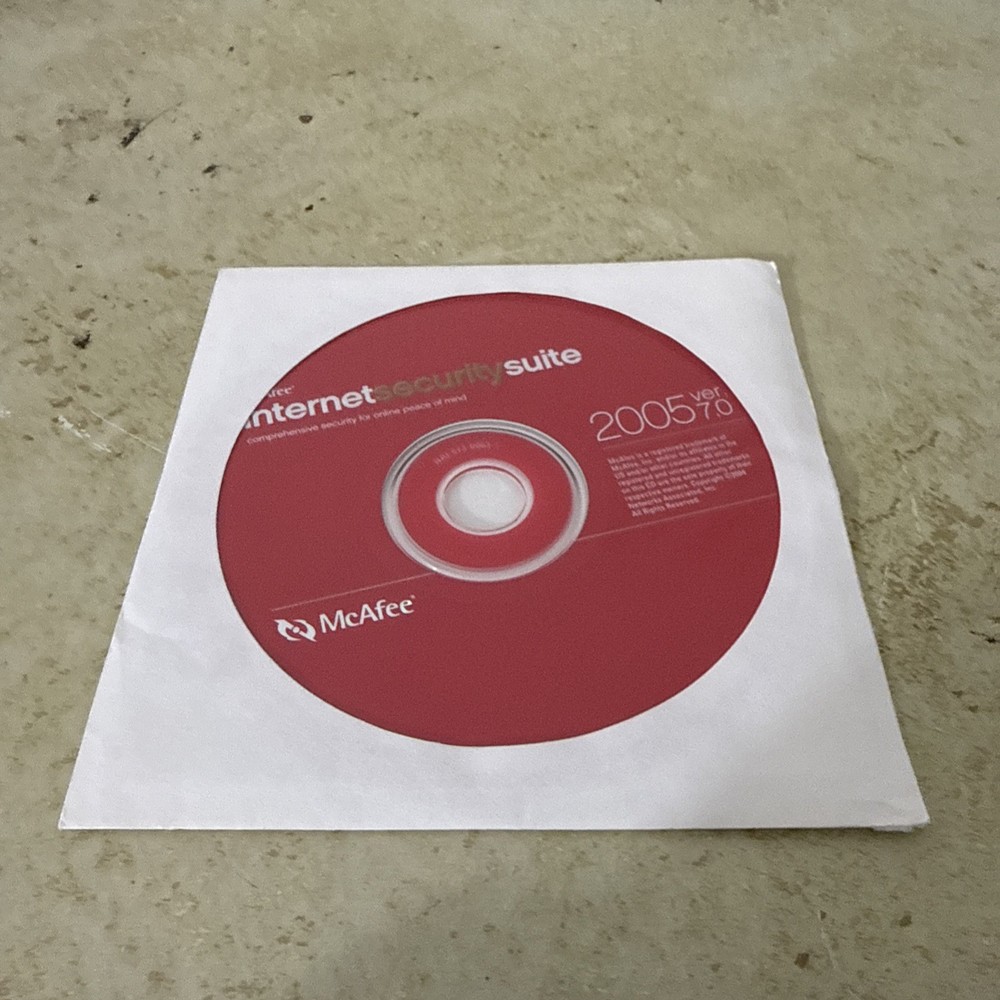 McAfee Internet Security Suite 2005 V7.0 CD