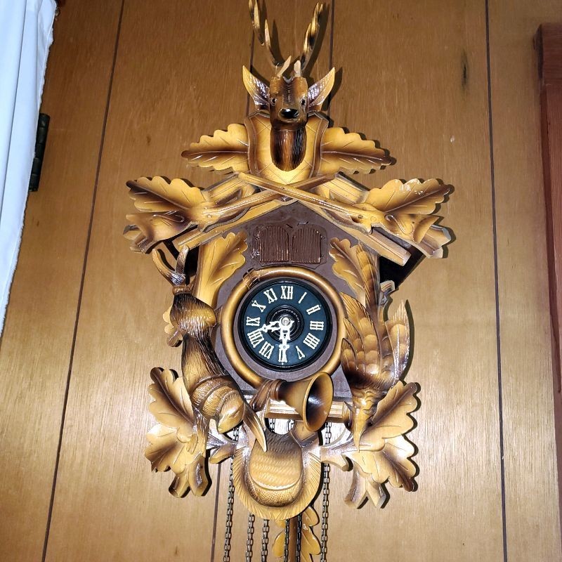 vintage hunter cuckoo clock
