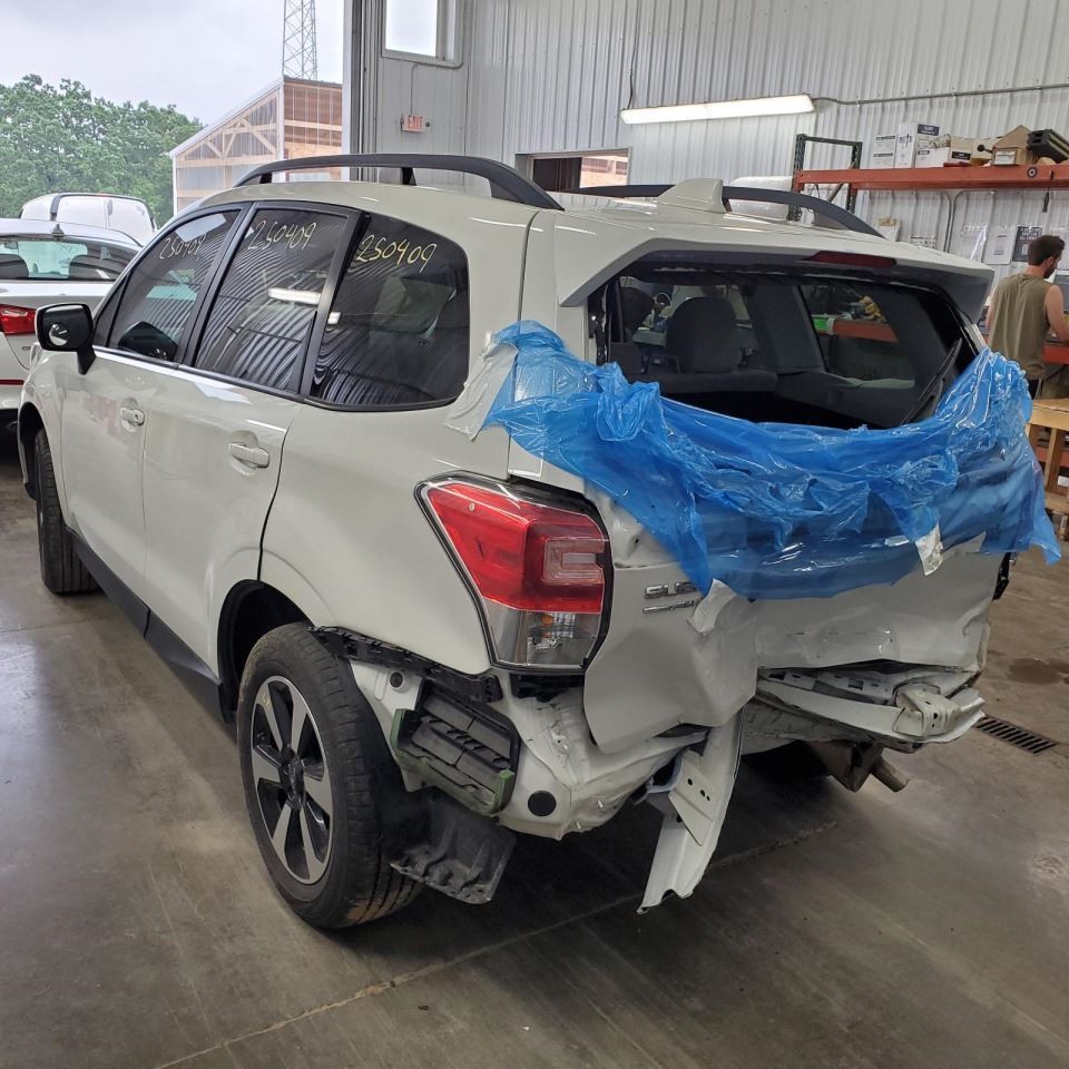 Camera/Projector Camera Liftgate Mounted Fits 17-18 FORESTER 1102706