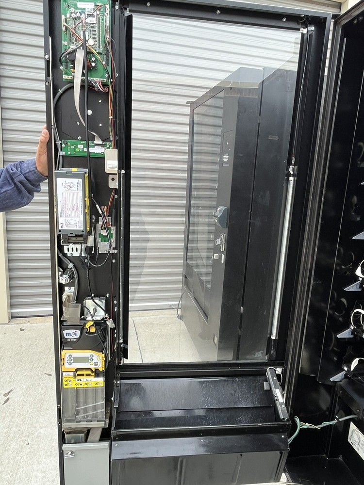 Snack Vending Machine