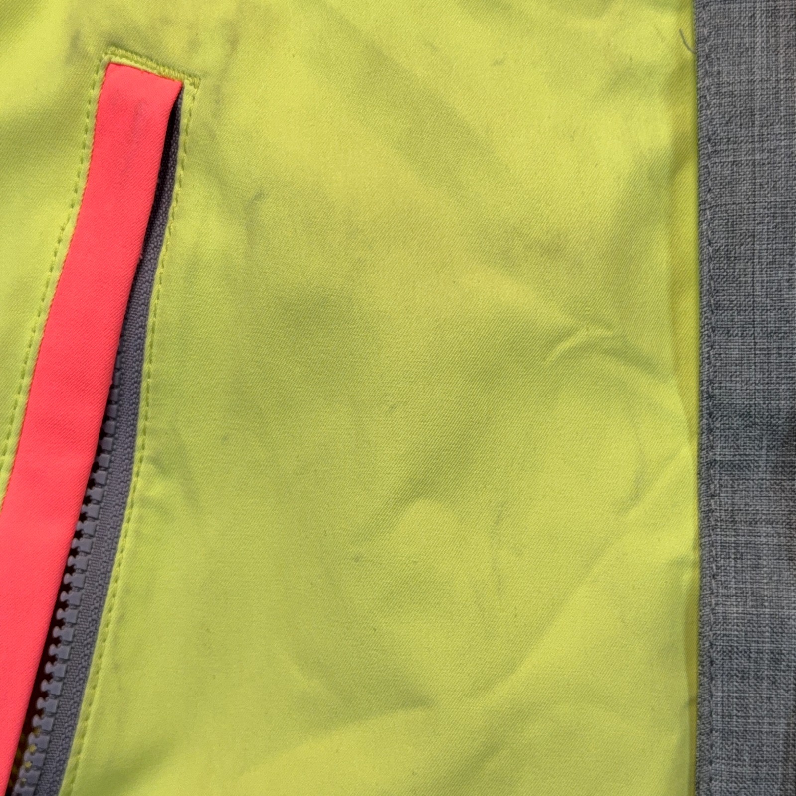 ONeill Jacket Girls 8 Gray Yellow Colorblock Snowboard Ski Hooded Insulated