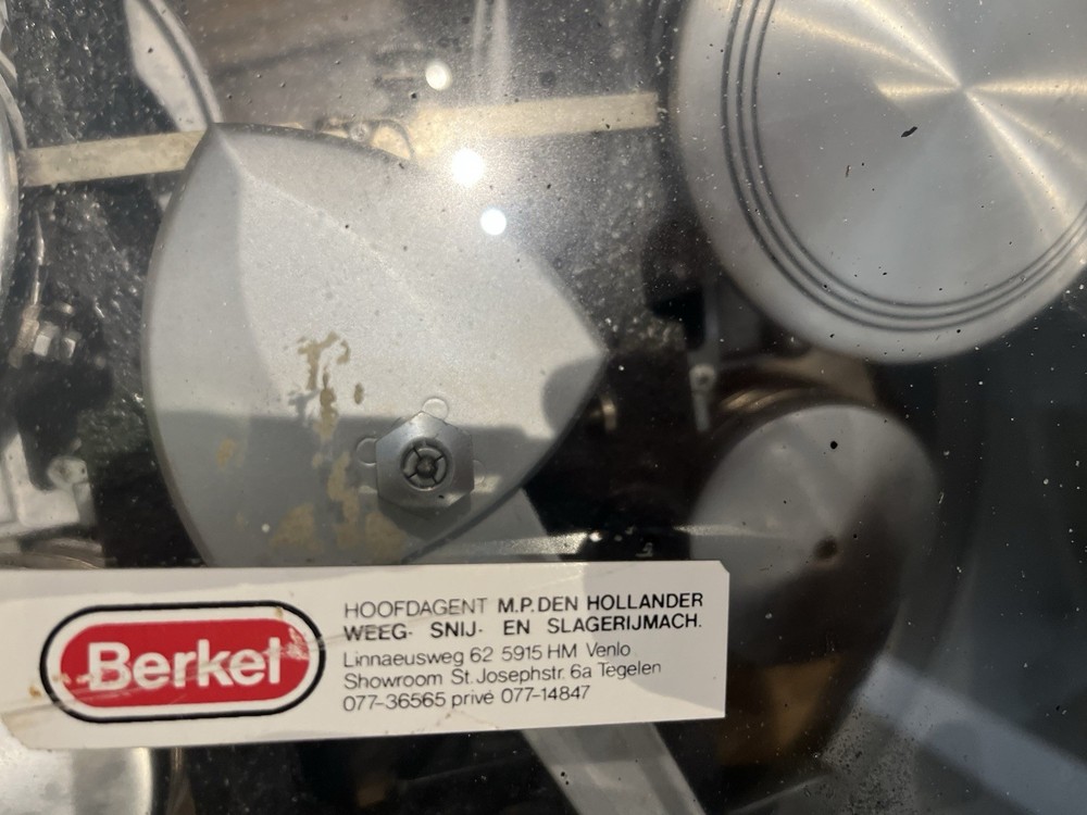 WORKING Berkel Vintage Scale