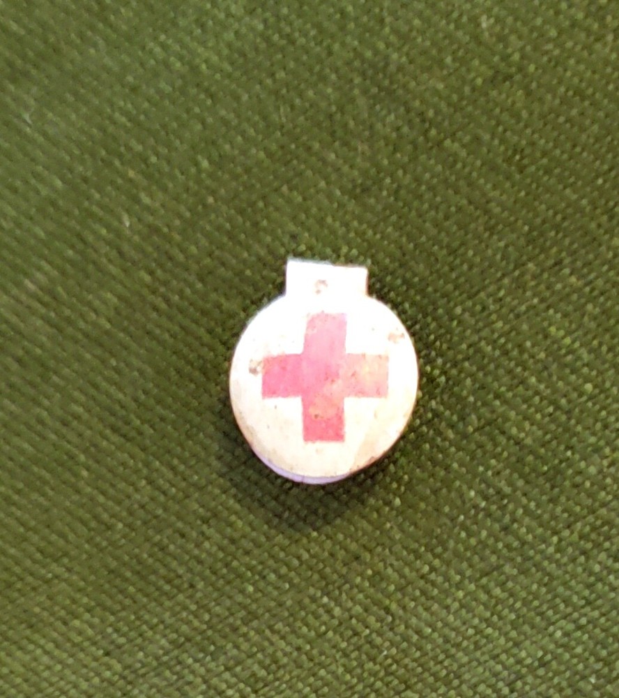 Vintage Mini 1/4" Red Cross Button Folding Pin