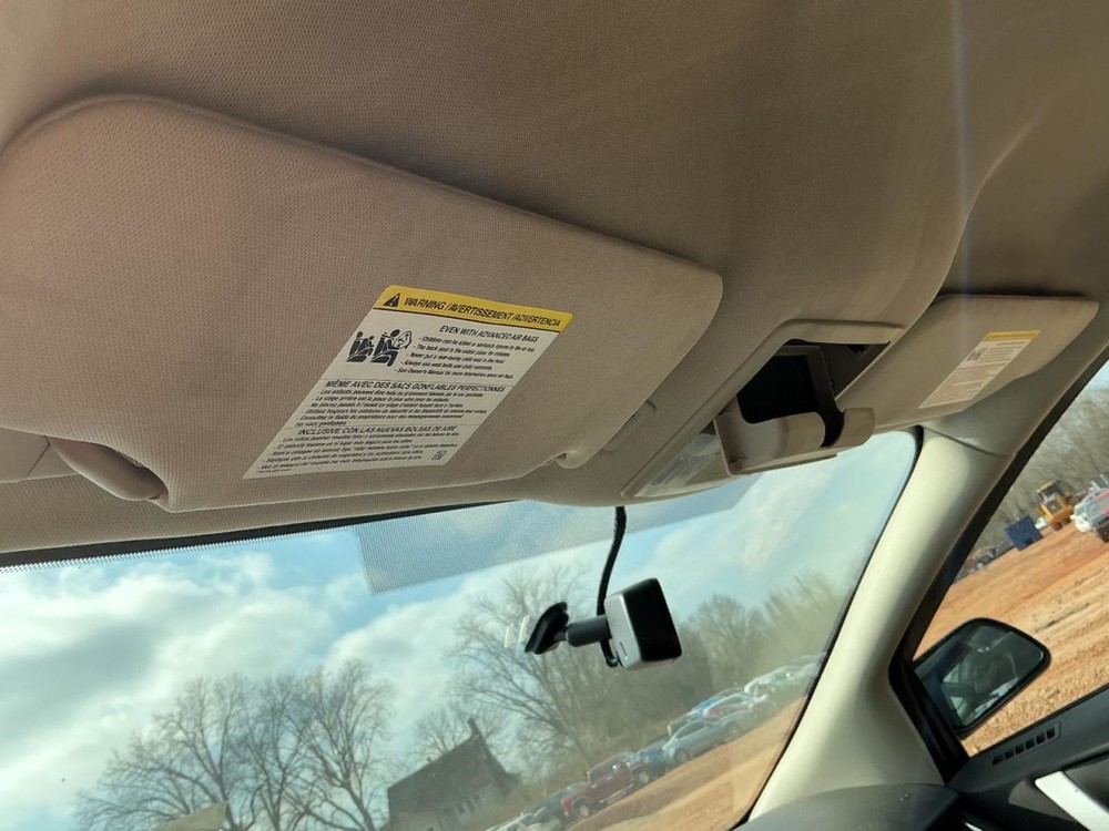 EDGE 2014 Glove Box 4987379