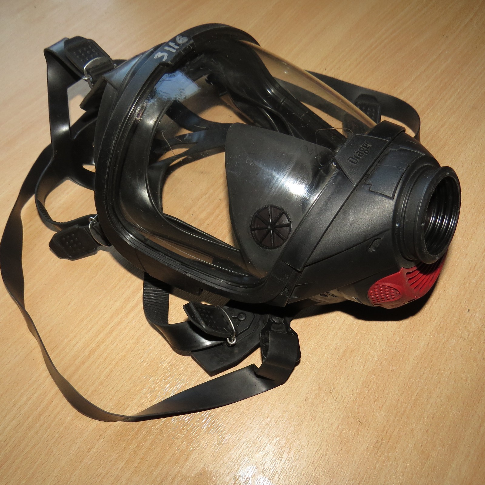 Drager FPS 7000 SCBA Full Mask For Drager Breathing Apparatus Set, Size: M, PSS